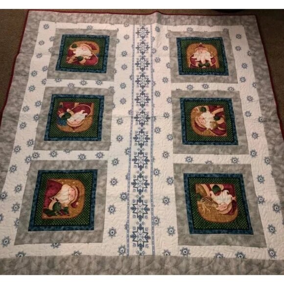 CHRISTMAS QUILT THROW BLANKET VINTAGE SANTA FLANNEL 59X58 SOFT WARM OLD WORLD - Picture 1 of 8